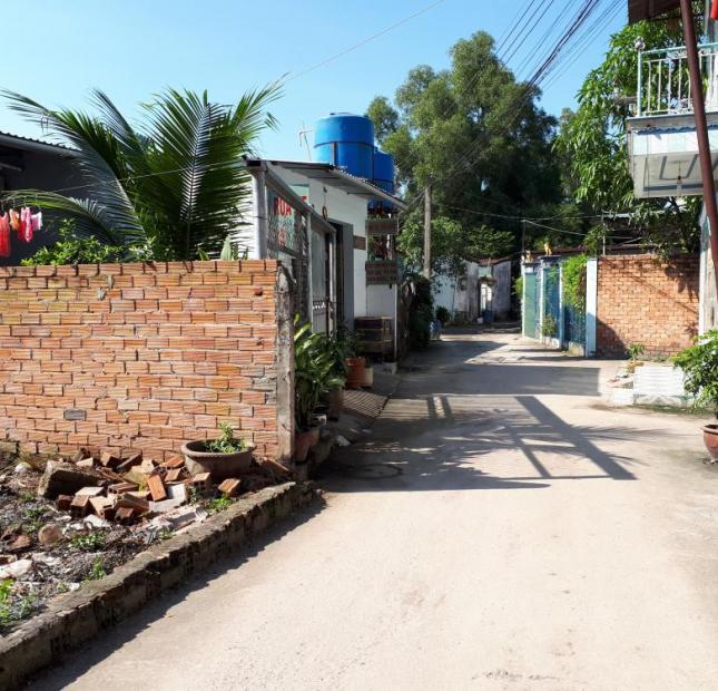 Bán nhà hẻm đối diện cafe góc phố, Phú Lợi, Thủ Dầu Một, Bình Dương