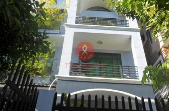 Bán biệt thự khu 357 đường Nguyễn Trọng Tuyển, P. 1, quận Tân Bình