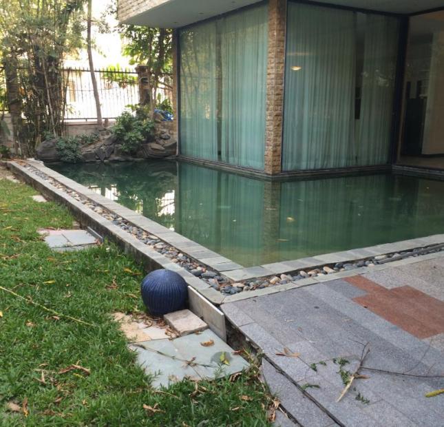 Cho thuê villa phường Thảo Điền, 800m2, có sân vườn, hồ bơi