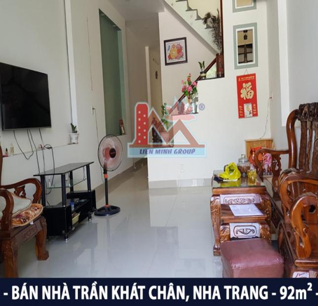  N0084 - Bán nhà mặt tiền Trần Khát Chân, Hòn Xện, Vĩnh Hòa, Nha Trang