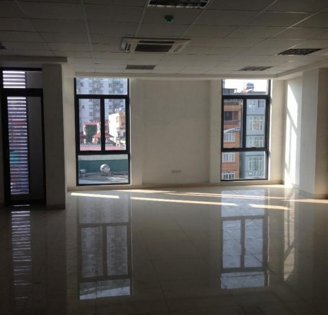 Cho thuê văn phòng 80m2 cực đẹp tại phố Chùa Láng