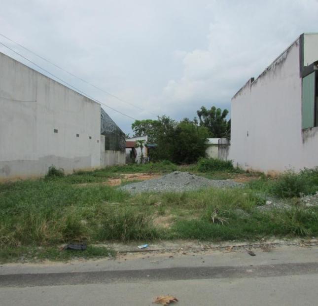 Gia đình kẹt tiền bán đất đường Hưng Long gần UBND Xã Quy Đức, Bình Chánh. Chỉ 550tr, có SHR
