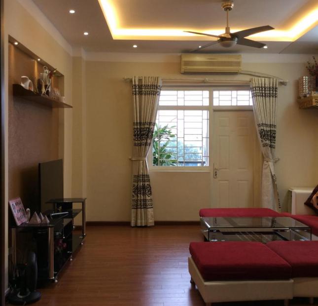 Cho thuê chung cư VNT số 19 Nguyễn Trãi, 109m2, 3 phòng ngủ, nội thất đủ, giá 13 tr/th. 0974388360