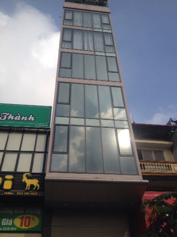 Bán nhà phố Lê Đức Thọ, 110m2, 6 tầng, MT 8m, thang máy, giá 12 tỷ