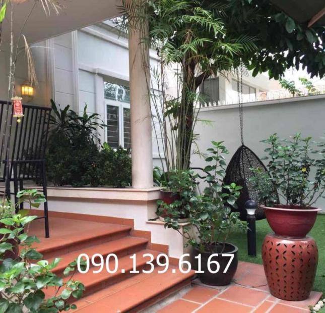 Cho thuê gấp villa nằm trên đường Nguyễn Ư Dĩ, P.Thảo Điền, Q2. 8x25m, giá 68 tr/th, 1 trệt, 2 lầu