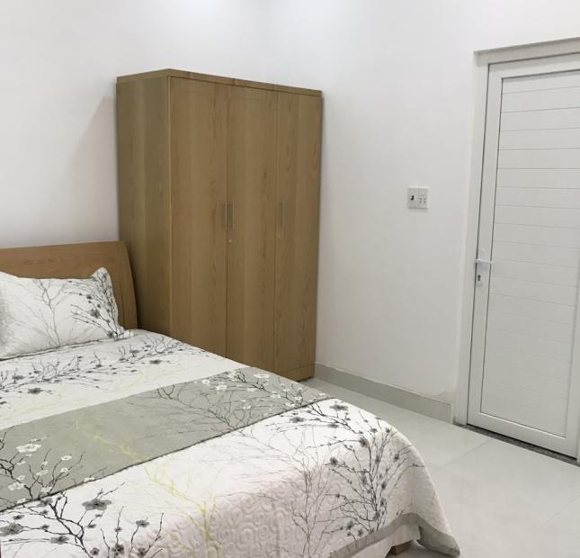 Nhà mới xây đẹp ngay ngã tư Tô Ngọc Vân - Hà Huy Giáp sổ hồng riêng 