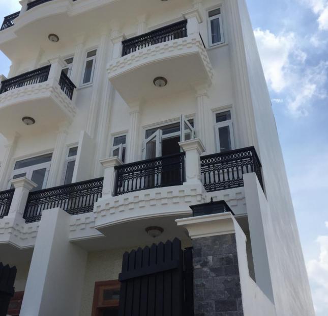 Chính chủ bán nhà mới xây đẹp Thạnh Xuân cách Gò Vấp 5 phút 