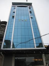 Bán nhà mặt phố Nguyễn Khang, vị trí đắc địa, 50m2, 9 tầng. Thuận tiện kinh doanh, văn phòng
