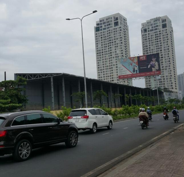 chúng tôi có kho xưởng tại Xa Lộ Hà Nội, ngay chân cầu Sài Gòn, P.Thảo Điền, Q2