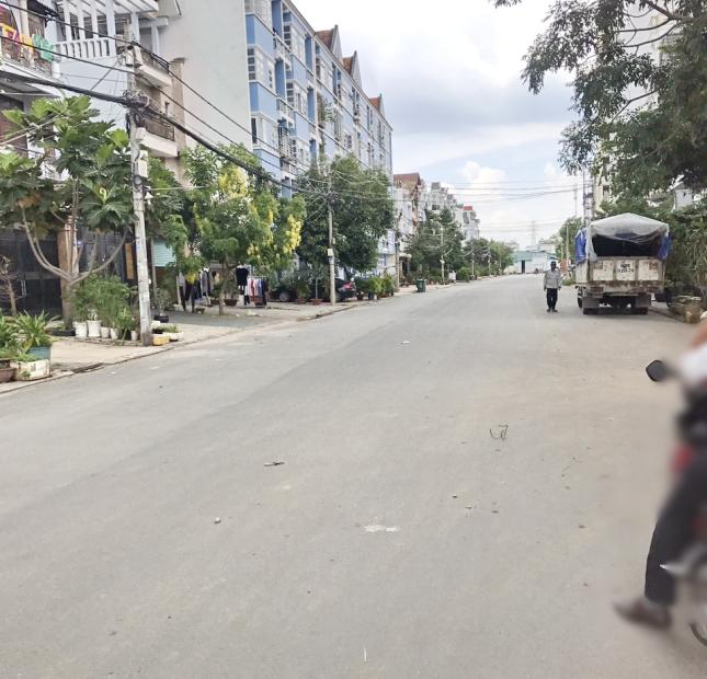 Bán nhà đẹp mặt tiền đường số khu dân cư Nam Long Phường Phú Thuận Quận 7