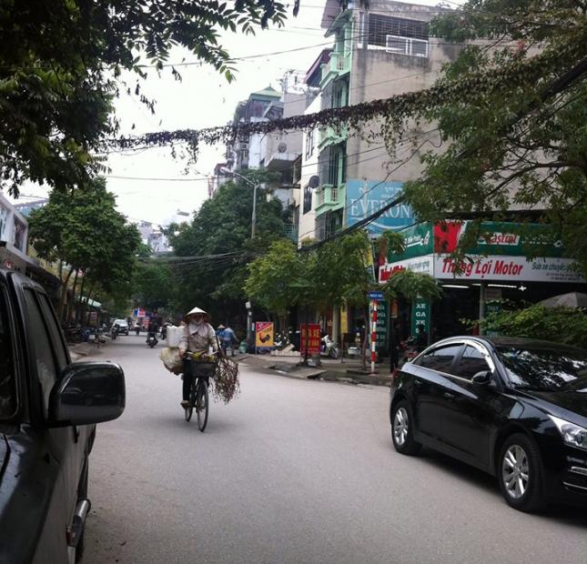 Bán nhà mặt đường kinh doanh phố Trương Định, 4 tầng, 32m2, MT 3,2m, giá 3,8 tỷ