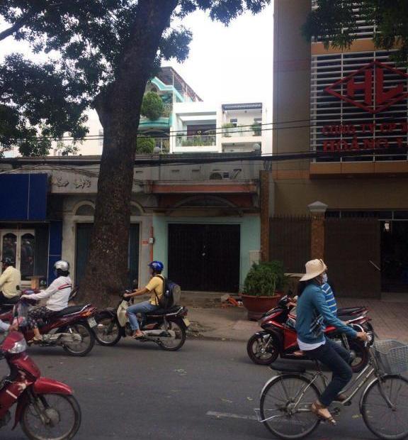 Bán nhà mặt tiền đường 30 Tháng 4, Quận Ninh Kiều, giá 4 tỷ