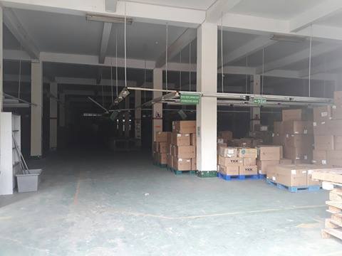 Nhà xưởng cho thuê đường Tô Hiệu, Quận Tân Phú. DTKV: 700m2 (20m x 35m)