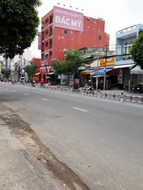 Bán nhà cấp 4 MT Thạch Lam, P. Phú Thạnh, Q. Tân Phú (DT 8.5x22.3m). LH: 0909.077.247