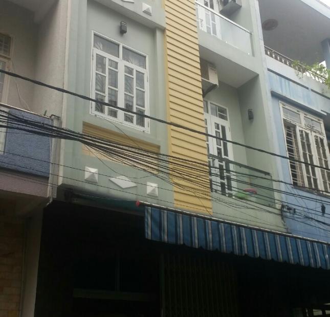 Tôi cần bán nhà 3 tầng đẹp đường Tôn Thất Tùng, cạnh Nguyễn Văn Linh