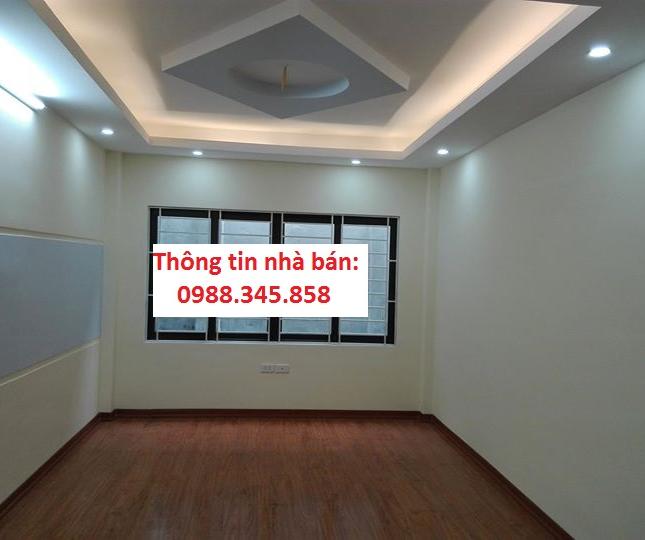 Cần bán nhà mặt phố đường Nguyễn Trãi (gần Royal City, 35m2 x 4 tầng, 2 mặt phố, giá 9.3 tỷ