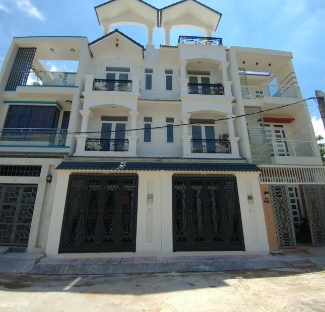 Nhà phố 3 lầu, gần Số 24 Saigon Petro Phạm Văn Đồng, 53m2, 3.7 tỷ, Hiệp Bình Chánh