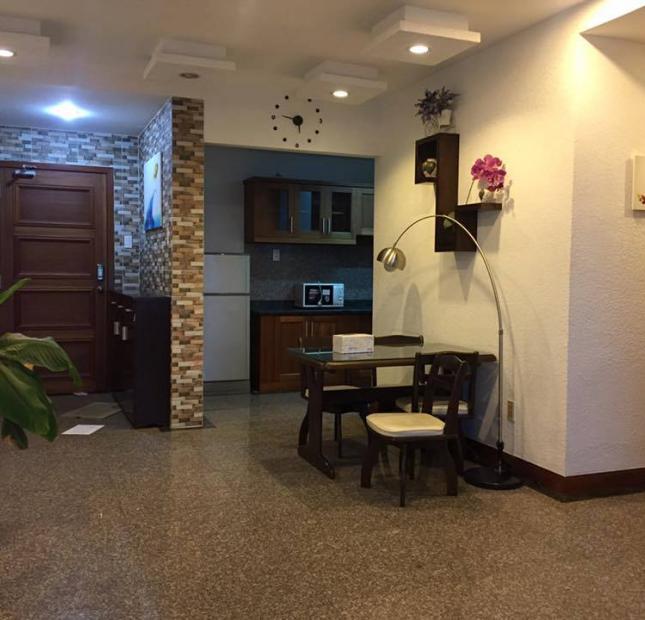 Bán Căn Hộ Hoàng Anh Gold House , 96m2 , Giá 1,8 tỷ , Lầu Cao , View Hồ Bơi . 0911422209