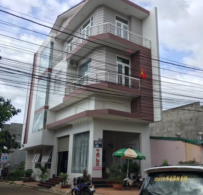 Bán nhà ngay ngã 3 Nguyễn An Ninh và Lê Duẫn gần trường Đại Học, Bệnh Viên, Chợ…giá 4.2 tỷ LH: 0935.841.831.