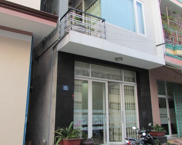 Tôi cần tiền bán căn nhà Luxury Quận 10 Đồng Nai 4x10m 4 lầu Giá Mãi Yêu