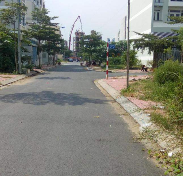 Bán lô đất biệt thự A138, giá rẻ 57 triệu/m2, khu dân cư Kim Sơn, phường Tân Phong, quận 7