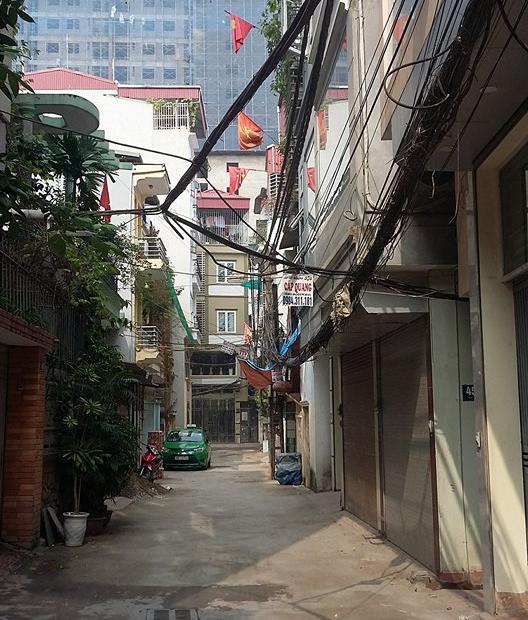 Tổ ấm bình an, nhà khu Trương Định, Tân Mai 68m2, 5 tầng, gara ô tô, giá bèo 5,2 tỷ