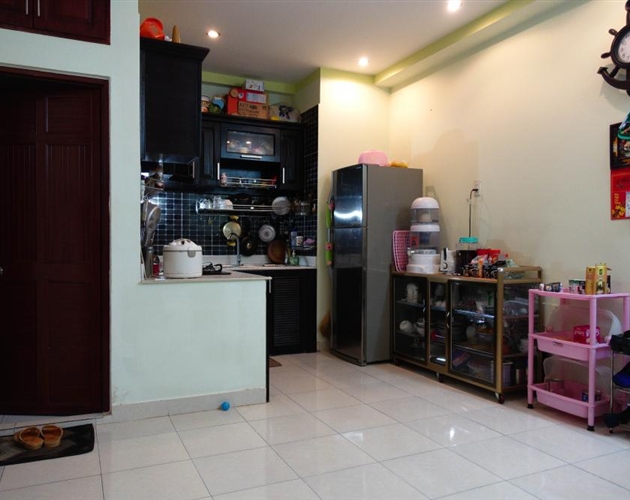 Cần bán căn hộ Tại Nguyễn Quyền Plaza,53m2, 1 PK, 2 PN, 1WC,. giá 800tr 