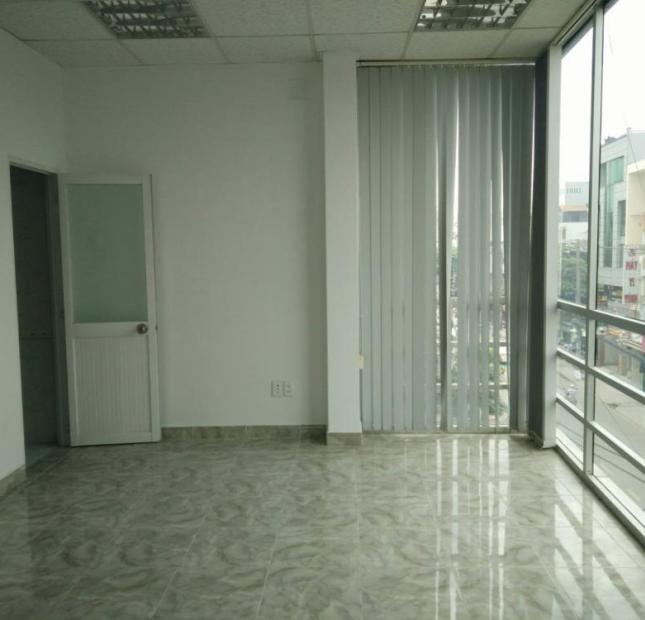 Cho thuê gấp văn phòng, mặt bằng chính chủ mặt tiền ở Huỳnh Tấn Phát, Q. 7, DT 30-45-60-90m2 giá rẻ