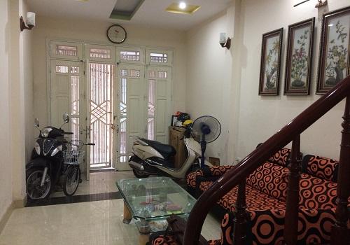 Bán nhà riêng, tại số 30 ngõ 188, phố Vương Thừa Vũ, quận Thanh Xuân, Hà Nội.