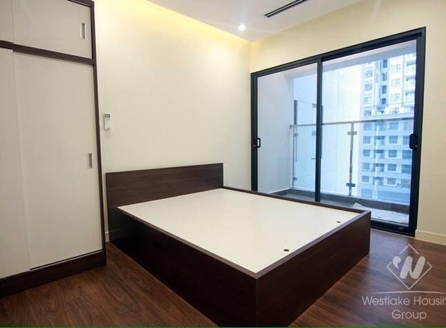 Cho thuê căn hộ M5- 91 Nguyễn Chí Thanh, 133 m2, 3PN, nội thất cơ bản, view hồ, giá 12 triệu/tháng 0979.532.899