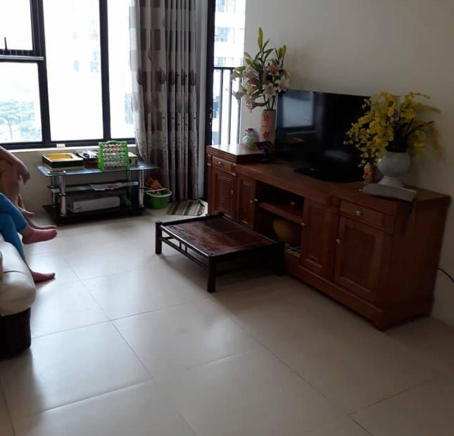 Cho thuê căn hộ M5- 91 Nguyễn Chí Thanh, 133 m2, 3PN, nội thất cơ bản, view hồ, giá 12 triệu/tháng 0979.532.899