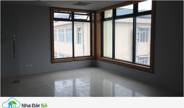Cho thuê mặt bằng văn phòng cực đẹp 170m2 x 10 tầng tại Chùa Láng. LH 0972429454