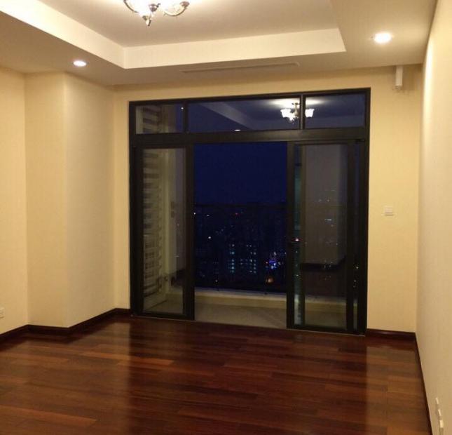 Chung cư cao cấp Golden Palace cho thuê căn hộ chung cư 117m2, 3PN nội thất cơ bản.