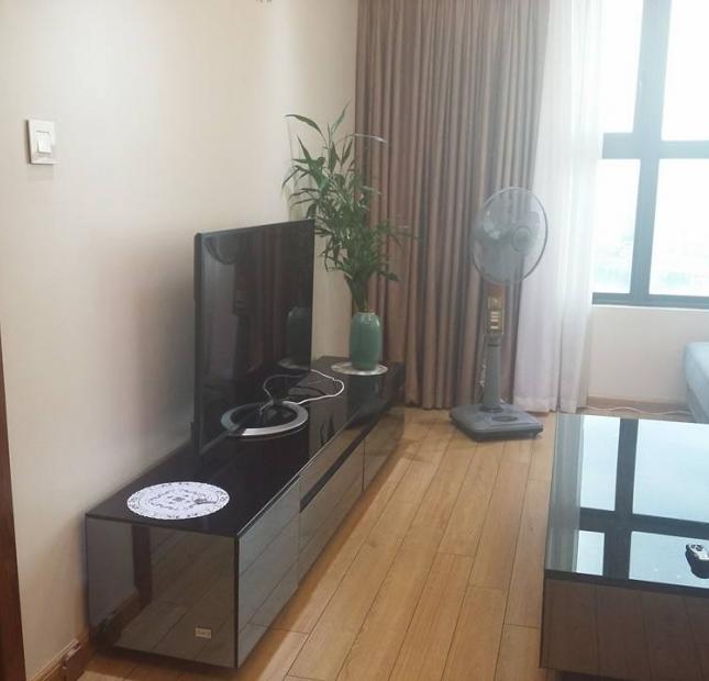 Cho thuê căn hộ chung cư Yên Hòa Thăng Long 70m2, 2 phòng ngủ, đủ đồ nội thất đẹp, 0936388680