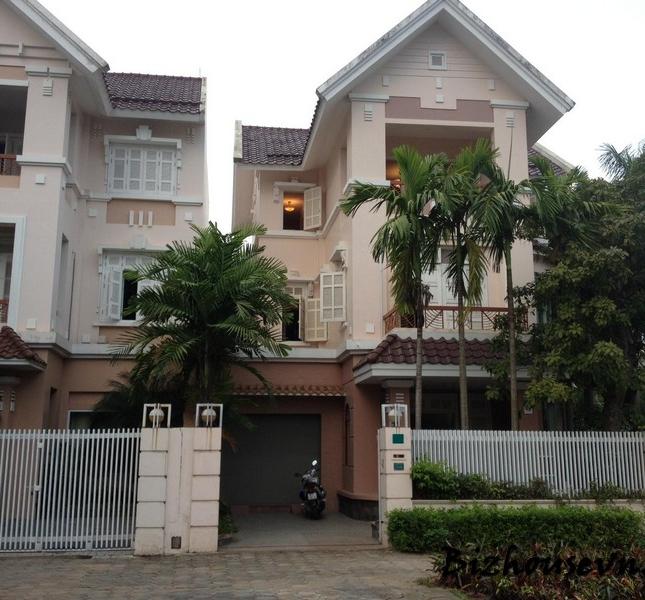 Hotay villa ngõ 31, Đặng Thai Mai, Tây Hồ lô góc, gara, 135m2, giá 20 tỷ