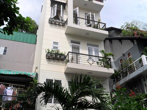 Bán nhà MT Nguyễn Bỉnh Khiêm, P. Đa Kao, Q. 1, DT 4.2x20m, trệt, 4 lầu, thang máy mới, thuê 90tr/th