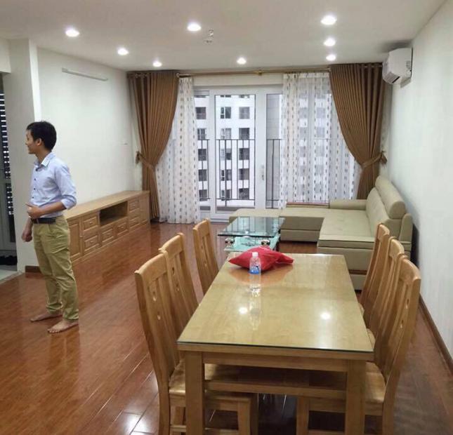 cần cho thuê căn hộ tại chung cư cao cấp Golden Land, 132m2 đầy đủ nội thất hiện đại tiện nghi. 15tr/th 
