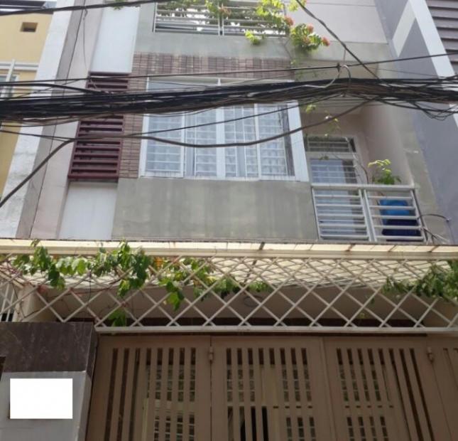 Cần tiền đầu tư bán nhà riêng đường Nguyễn Thị Thập, Quận 7