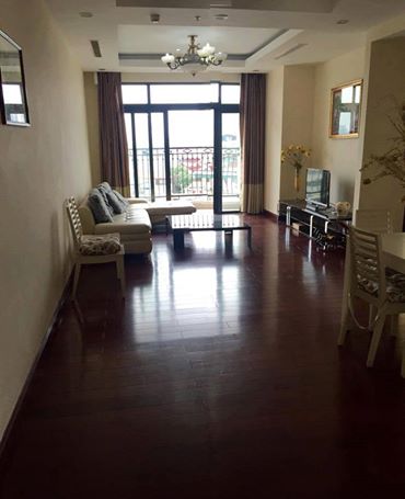 Cho thuê gấp căn hộ tại chung cư cao cấp Mandarin Garden 172m2 3PN nội thất đầy đủ. LH 0936496919