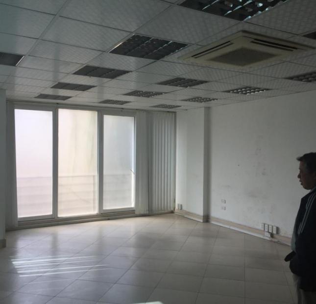 Cho thuê văn phòng 40m2 – 100m2 mặt phố Trần Nhân Tông, quận Hai Bà Trưng, Hà Nội