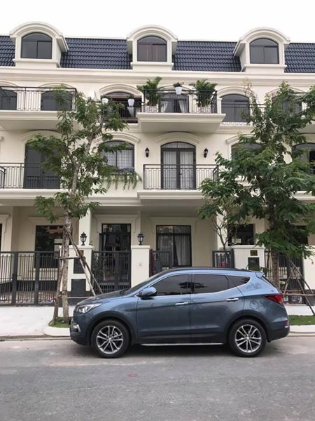 Bán nhà 1 trệt 2 lầu hẻm oto Điện Biên Phủ