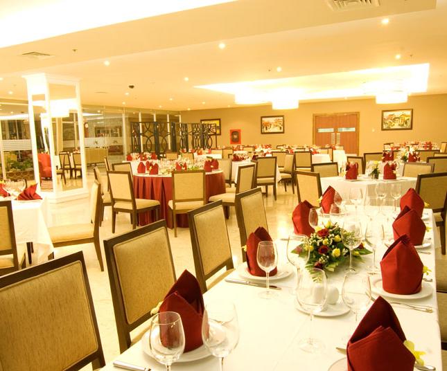 Hoàng tráng nhất Long Biên Nguyễn Văn Cừ 100m2 kinh doanh bất chấp 14 tỷ