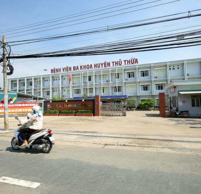 Bán lô đất 10x15 : 150m2 đối diện trường học cấp 3, Trung Tâm Hành Chính Thủ Thừa