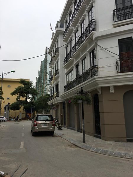 Cho thuê Shophouse Mỹ Đình, 65m2x6tầng. Có  hầm, thang máy, KD làm văn phòng tốt. Lh: 0942044956.