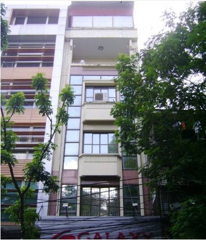 Cho thuê nhà mặt phố Phùng Khoang, 42m2, 4 tầng, giá 35 tr/th