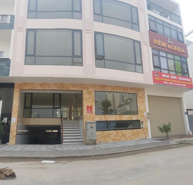 Cho thuê mặt bằng làm cửa hàng, 86m2, tầng trệt, đường 5, gần cafe Rita Võ Trần não, quận 2