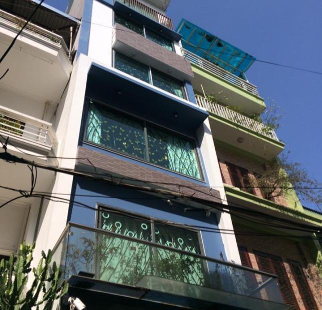 Bán nhà phân lô Võng Thị, Tây Hồ DT 56m2, xây 7 tầng có thang máy, ô tô 7 chỗ vào nhà, giá 11 tỷ