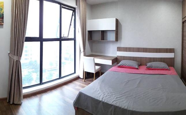 Cho thuê CHCC Star City Lê Văn Lương, diện tích 96m2, 2 phòng ngủ, đủ đồ nội thất