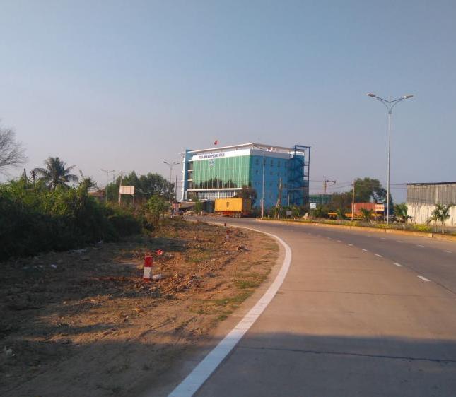 $Cho thuê đất MT Ung Văn Khiêm, Q.BT, DT: 55x45m, TDT: 2.200m2. Giá: T/L