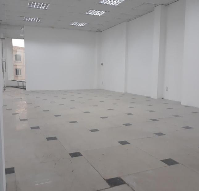 Cho thuê văn phòng giá rẻ ơ quận 7, Huỳnh Tấn Phát, DT: 20m2, 40m2, 60m2, 100m2, giá chỉ 3,5tr/th